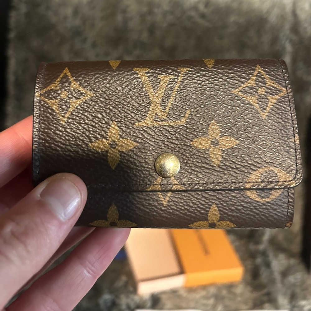 Louis Vuitton 6 Key Holder Monogram Full Set